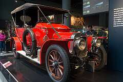 An Argyll Flying Fifteen, dating from 1910, in the National Museum of Scotland in Edinburg, 2018.